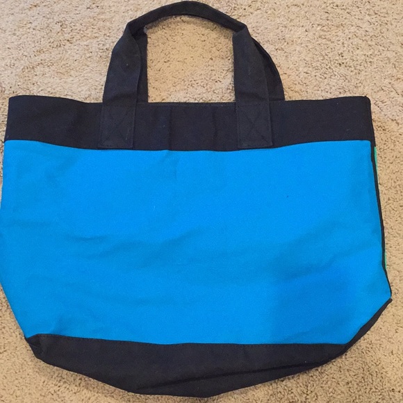 Victoria Secret Travel Bag - Picture 2 of 3